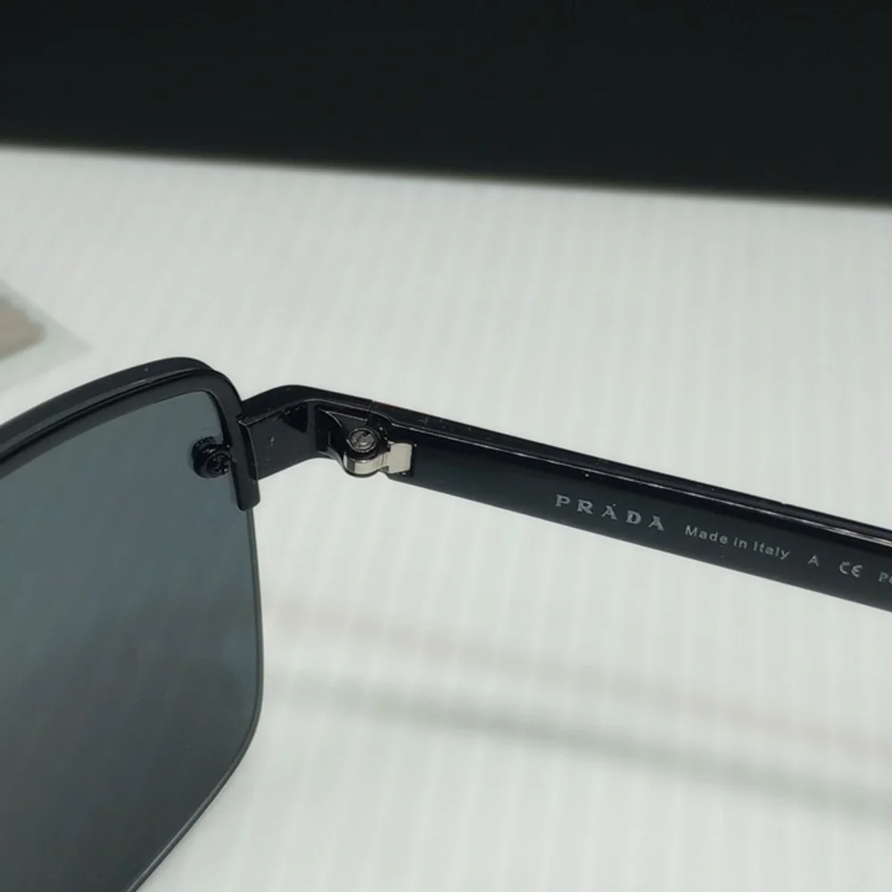 Prada men polarized sunglasses sps 60u 1AB 5z1 made in Italy New